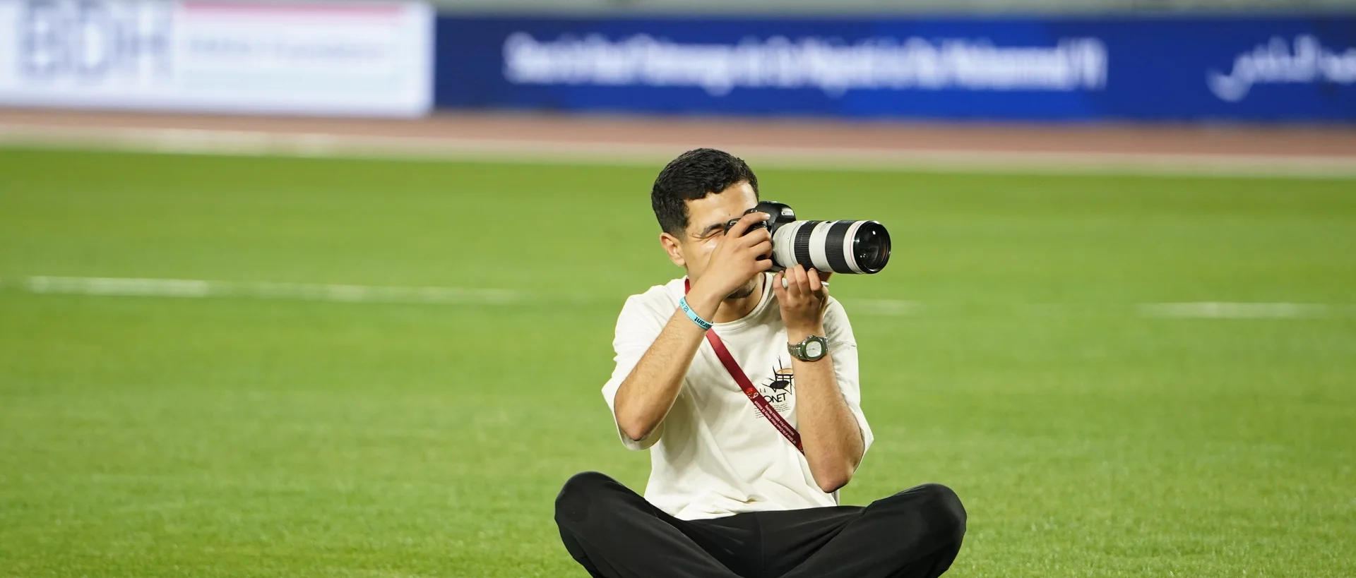 Bellal Elmersa photographing an event
